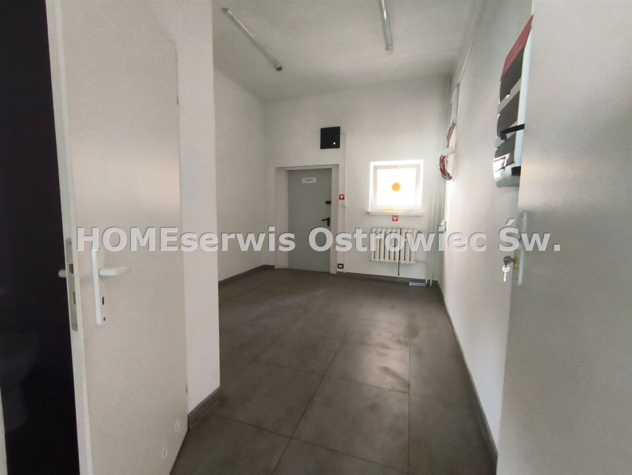 Lokal Ostrowiec Świętokrzyski Centrum, al. Jana Pawła II. Zdjęcie 8
