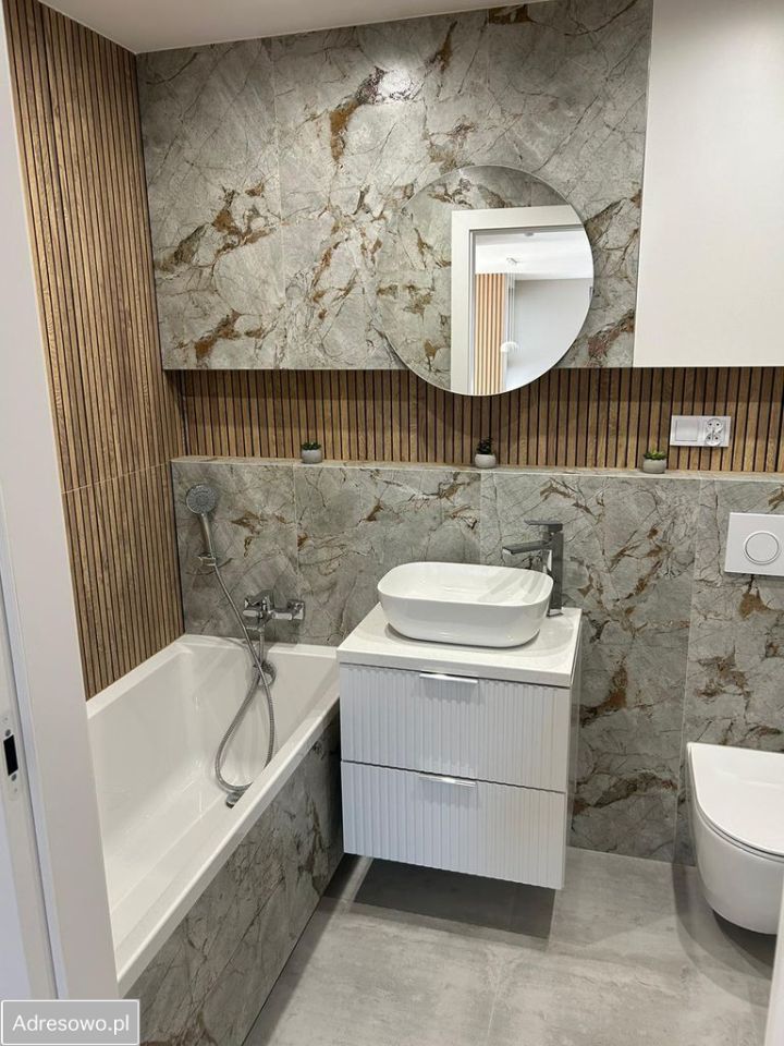 Mieszkanie 3-pokojowe Radom Kaptur, ul. Równa. Zdjęcie 4