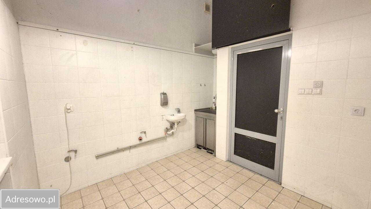 Lokal Warszawa Ursynów, al. Komisji Edukacji Narodowej. Zdjęcie 2