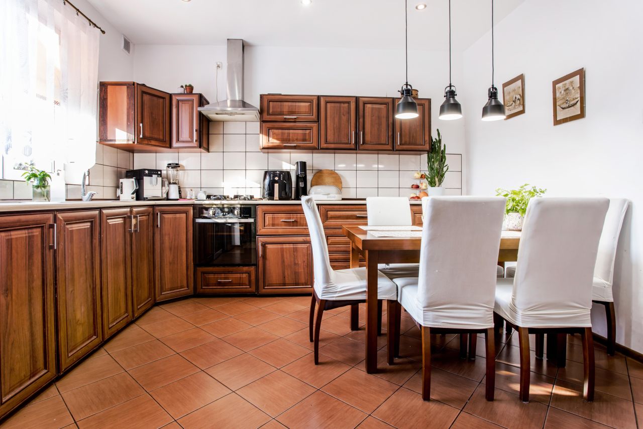 dom wolnostojący, 4 pokoje Hajnówka, ul. Szmaragdowa. Zdjęcie 3