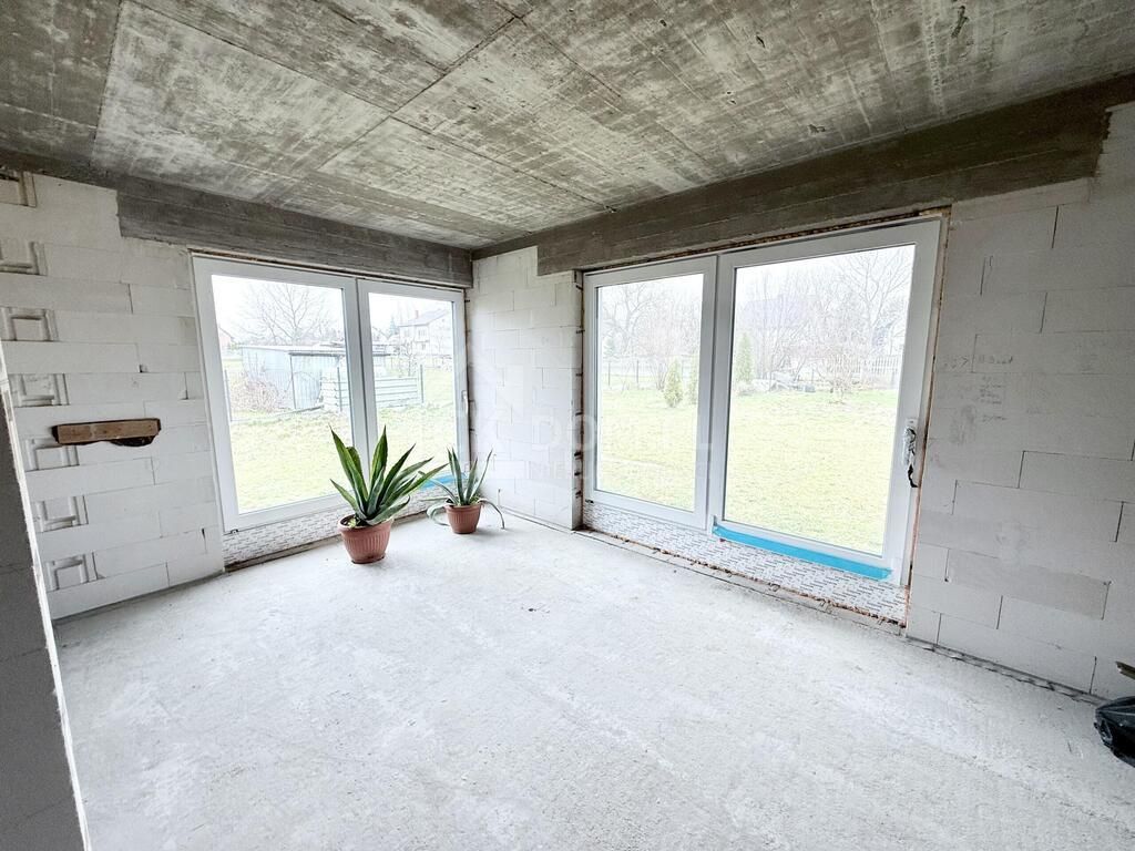 dom wolnostojący, 4 pokoje Kowala. Zdjęcie 8