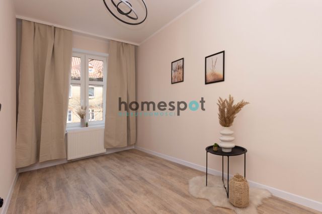 Mieszkanie 2-pokojowe Poznań Łazarz, ul. Kolejowa. Zdjęcie 3