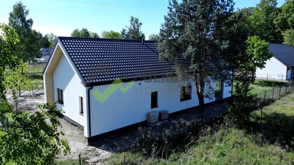 dom wolnostojący, 4 pokoje Rusiec. Zdjęcie 7