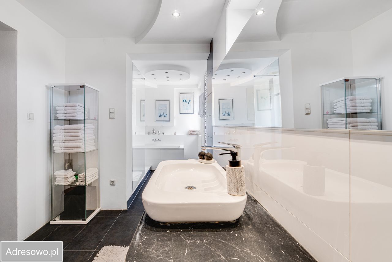 bliźniak, 7 pokoi Żmigródek, ul. Spacerowa. Zdjęcie 4