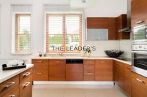 dom wolnostojący, 7 pokoi Bielawa. Zdjęcie 4