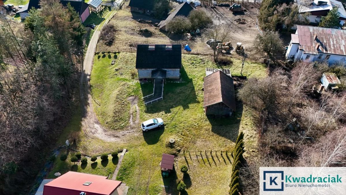 dom wolnostojący, 2 pokoje Święcany. Zdjęcie 20