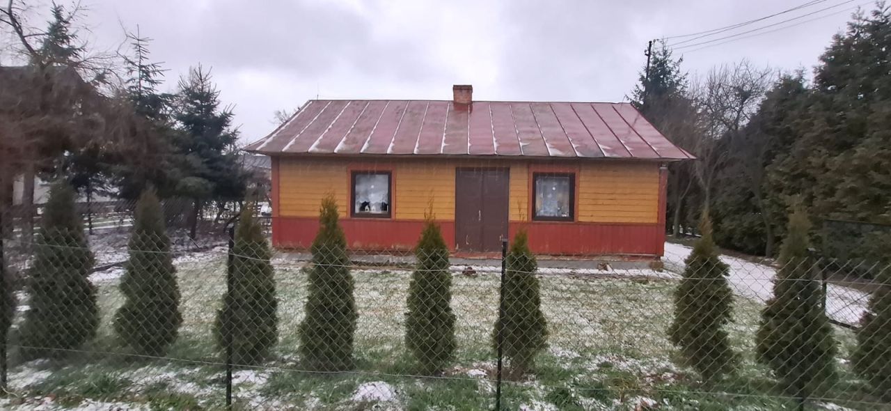 dom wolnostojący, 2 pokoje Brzeziny. Zdjęcie 7