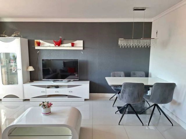 Mieszkanie 4-pokojowe Bytom Miechowice, ul. Alojzego Felińskiego. Zdjęcie 1