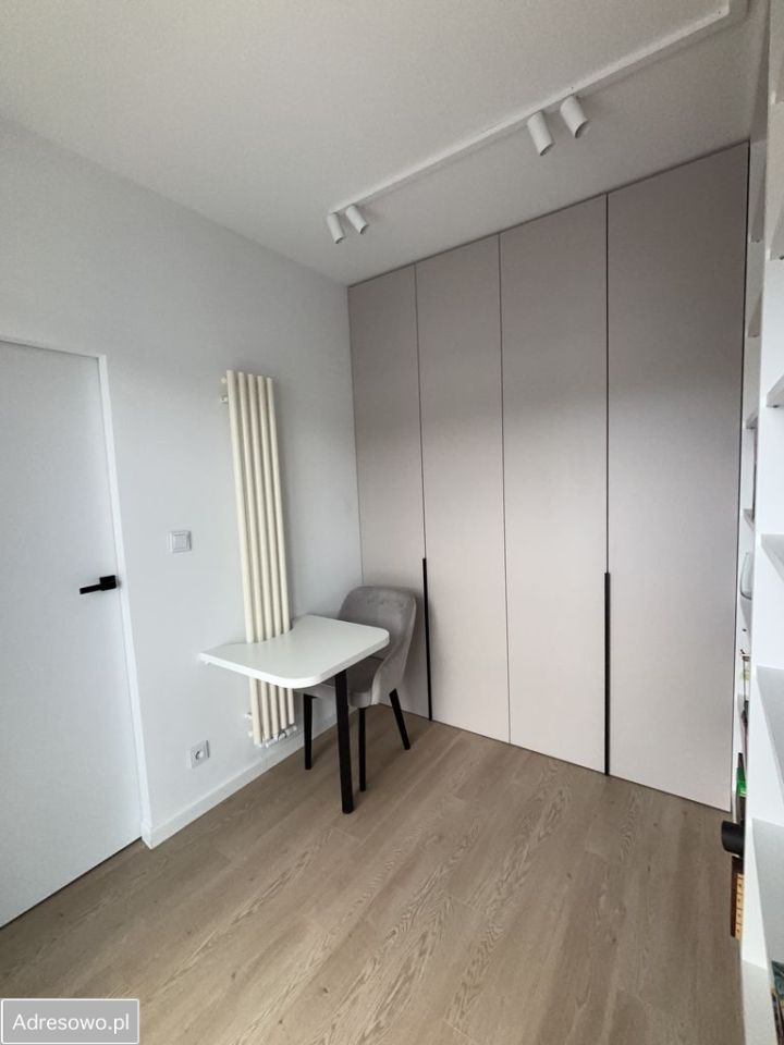 Mieszkanie 3-pokojowe Pabianice. Zdjęcie 3