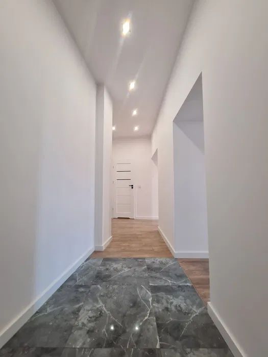 Mieszkanie 3-pokojowe Bytom Śródmieście, ul. Gustawa Morcinka. Zdjęcie 2