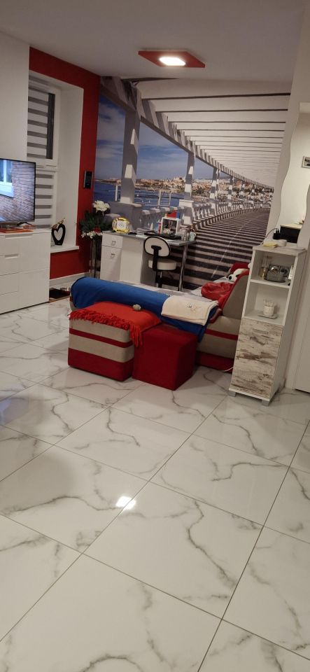 Mieszkanie 3-pokojowe Jelenia Góra Centrum, ul. Elewów. Zdjęcie 14