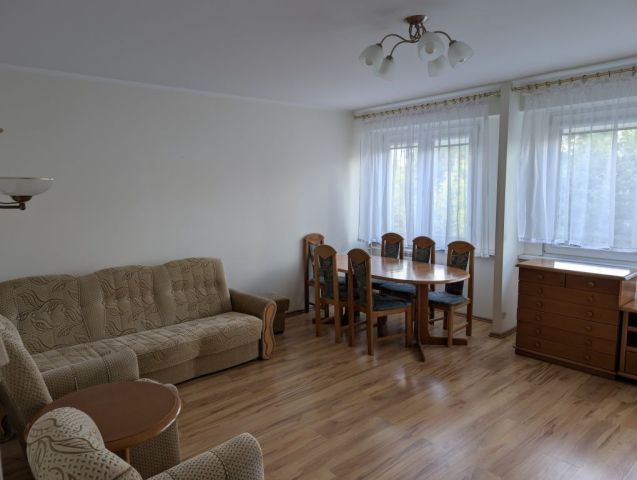 Mieszkanie 3-pokojowe Słupca, ul. Jana Kilińskiego. Zdjęcie 1