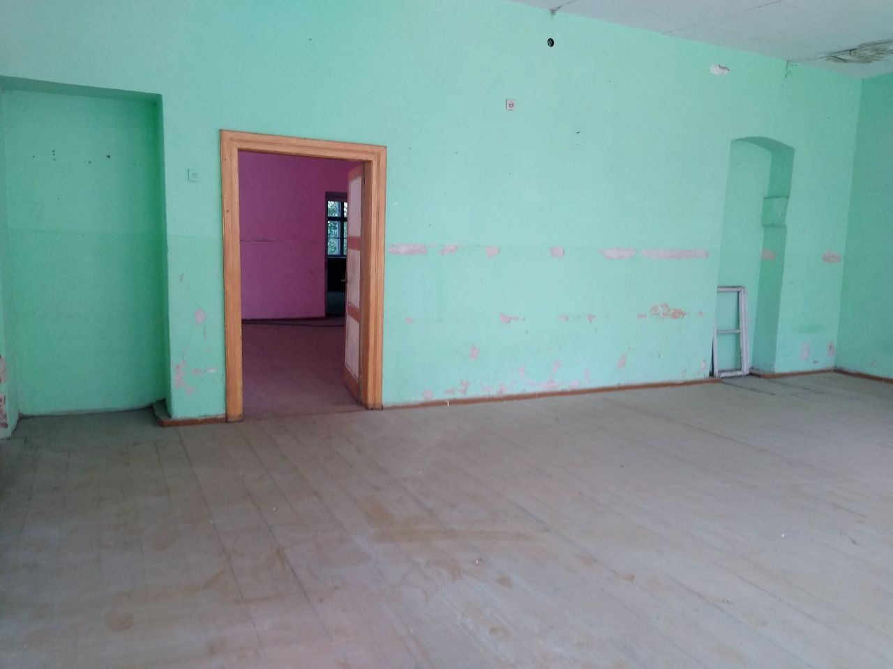 dworek, 10 pokoi Bereść. Zdjęcie 16