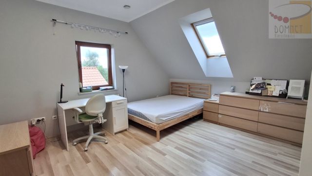 dom wolnostojący, 5 pokoi Jaktorów. Zdjęcie 16