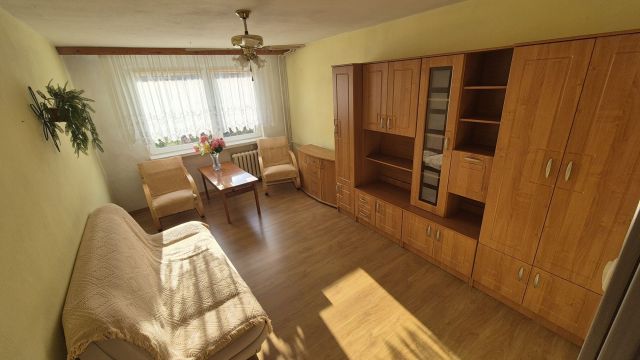 Mieszkanie 3-pokojowe Stepnica, os. Akacjowe. Zdjęcie 1