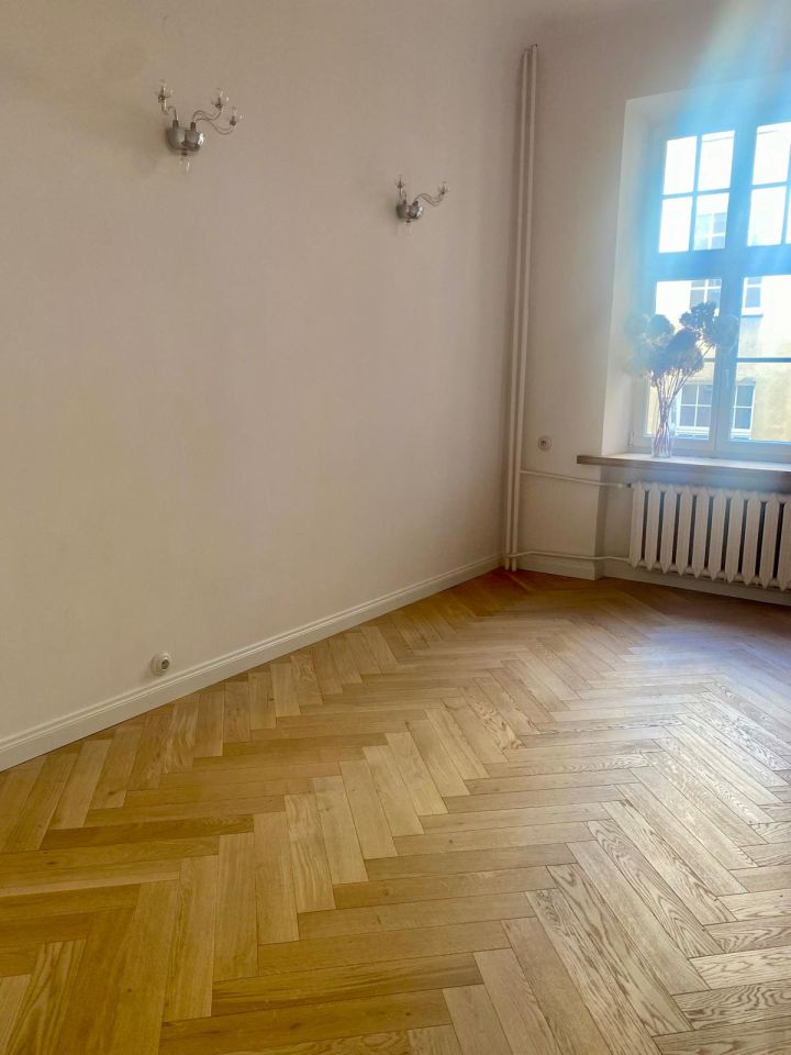 Mieszkanie 2-pokojowe Warszawa Śródmieście, ul. Stanisława Noakowskiego. Zdjęcie 3