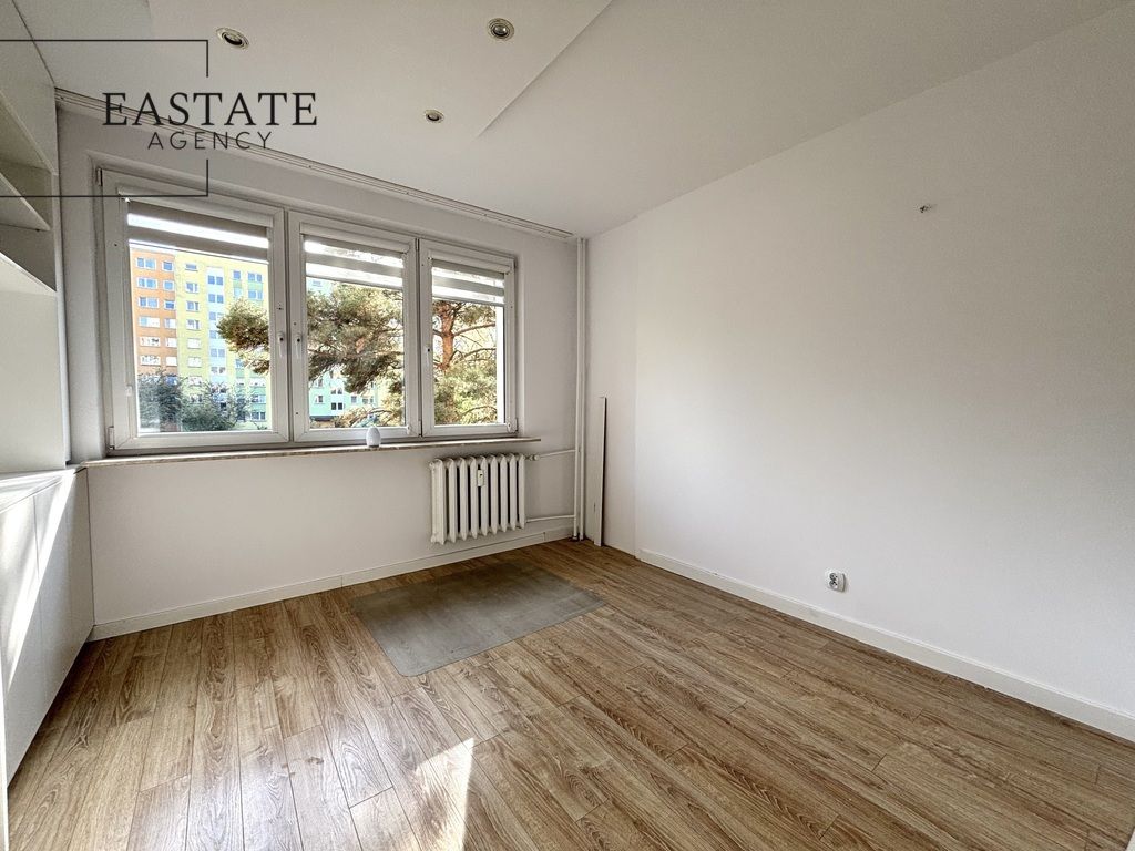 Mieszkanie 3-pokojowe Warszawa Jelonki, ul. Lajosa Kossutha. Zdjęcie 9