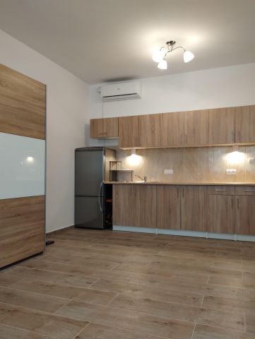 dom szeregowy, 3 pokoje Poznań Grunwald, os. Bajkowe. Zdjęcie 19