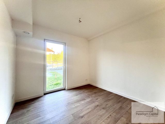 Mieszkanie 3-pokojowe Kraków. Zdjęcie 4