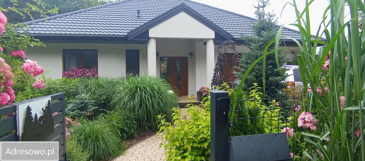 dom wolnostojący, 4 pokoje Wola Kazubowa, ul. Zacisze. Zdjęcie 1
