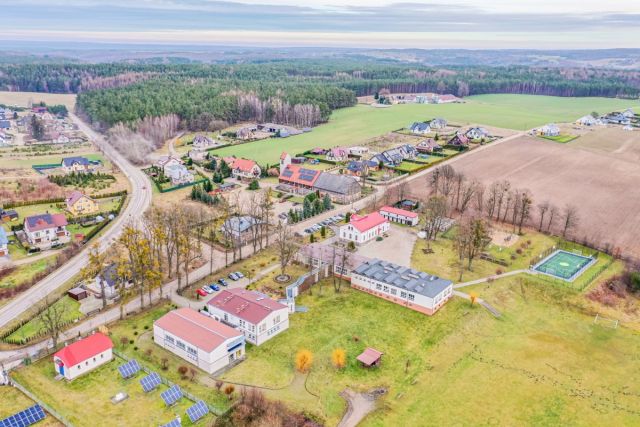 bliźniak, 4 pokoje Sychowo. Zdjęcie 12