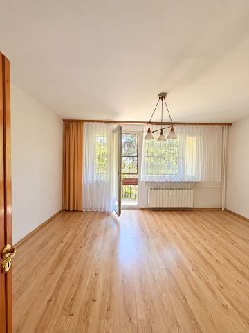 Mieszkanie 3-pokojowe Radom Ustronie, ul. Sandomierska. Zdjęcie 1