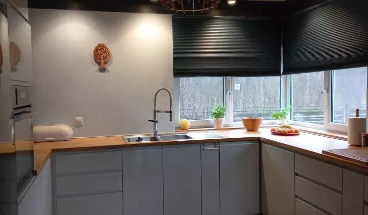 dom wolnostojący, 5 pokoi Ławki, ul. Wrzosowa