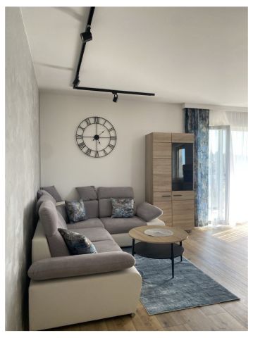 Mieszkanie 3-pokojowe Ksawerów, ul. Handlowa. Zdjęcie 1