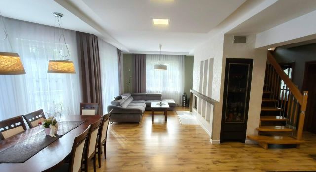 dom wolnostojący, 5 pokoi Czarny Las, ul. Poprzeczna. Zdjęcie 3