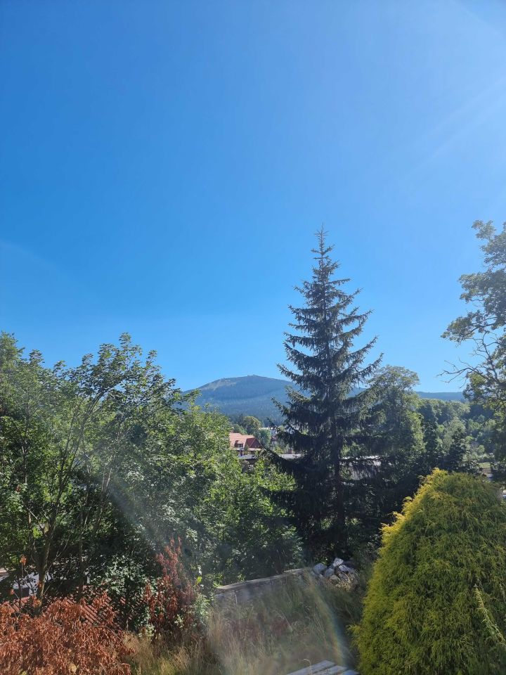 dom wolnostojący Szklarska Poręba, ul. 1 Maja. Zdjęcie 2