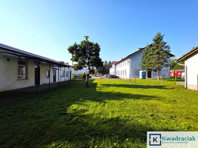 Lokal Zagórz, pl. Obrońców Węzła Zagórskiego. Zdjęcie 1