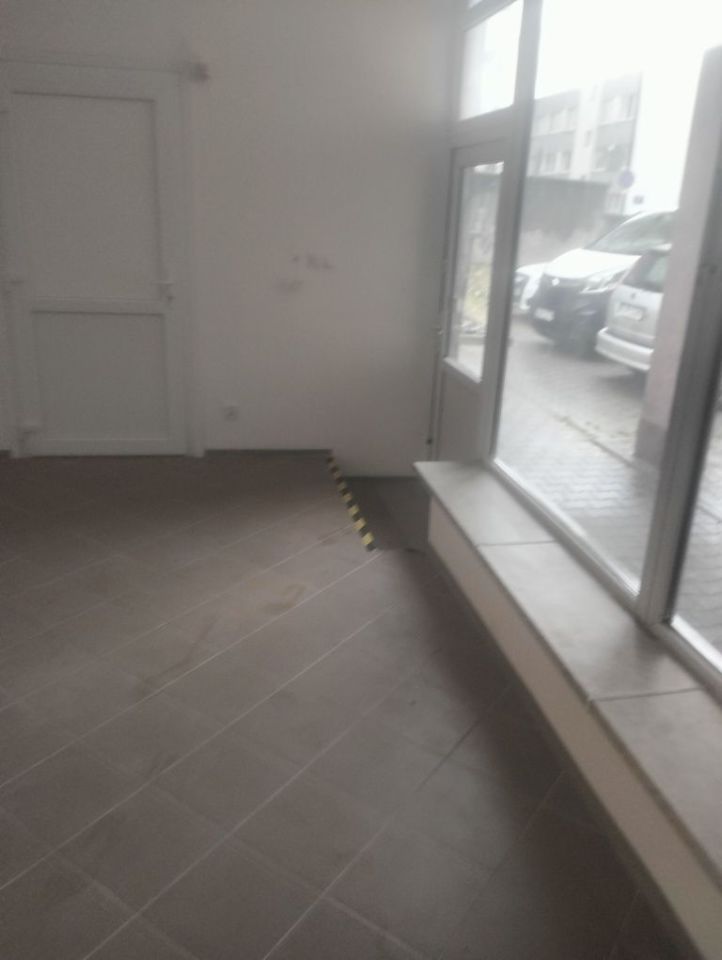 Lokal Tomaszów Mazowiecki Niebrów. Zdjęcie 2