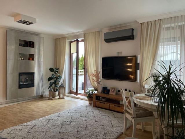 Mieszkanie 3-pokojowe Józefosław, ul. Magnolii. Zdjęcie 1