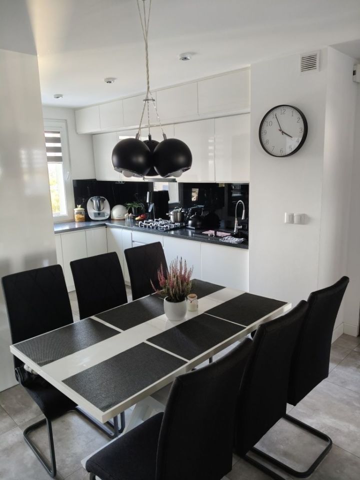 Mieszkanie 4-pokojowe Stalowa Wola. Zdjęcie 3