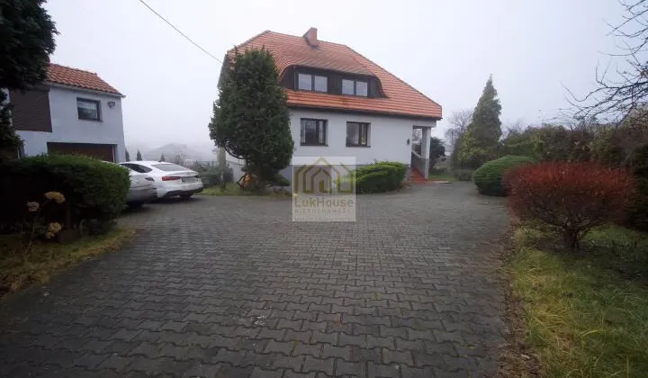 dom wolnostojący, 4 pokoje Wieszowa, ul. Bytomska