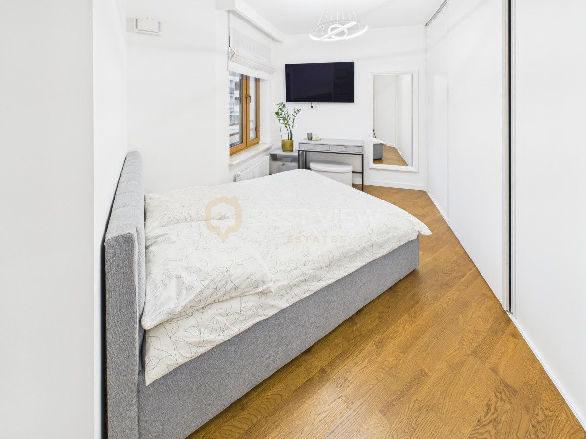 Mieszkanie 3-pokojowe Zamienie. Zdjęcie 9