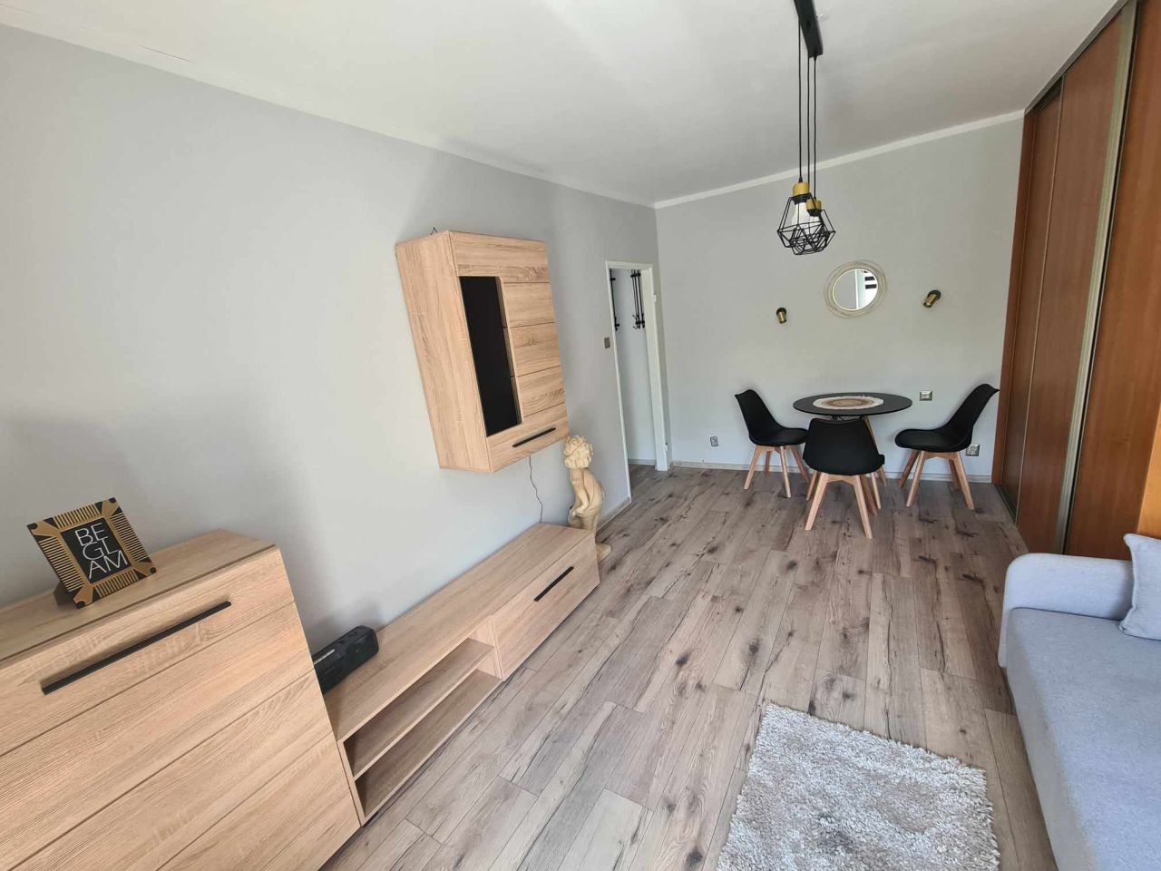 Mieszkanie 2-pokojowe Poznań Grunwald, ul. Raszyńska. Zdjęcie 2