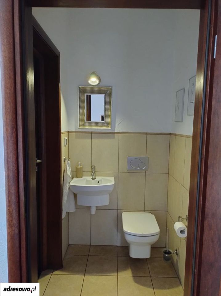 dom wolnostojący, 7 pokoi Szczecinek, ul. Obrońców Westerplatte. Zdjęcie 18