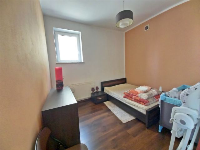 dom szeregowy, 12 pokoi Orłowice. Zdjęcie 14
