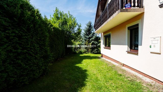 dom wolnostojący, 4 pokoje Brzeźnica. Zdjęcie 25