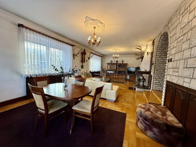 dom wolnostojący, 5 pokoi Zgierz, ul. Łódzka. Zdjęcie 3