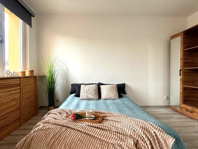 Mieszkanie 3-pokojowe Piekary Śląskie, ul. Armii Krajowej. Zdjęcie 2