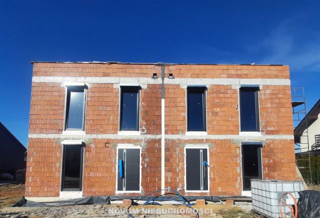 bliźniak, 5 pokoi Świerklaniec. Zdjęcie 12