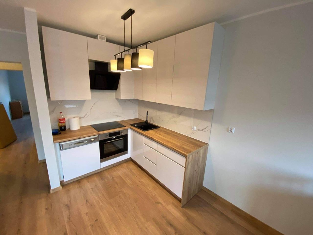 Mieszkanie 3-pokojowe Skierniewice, ul. Adama Mickiewicza. Zdjęcie 2