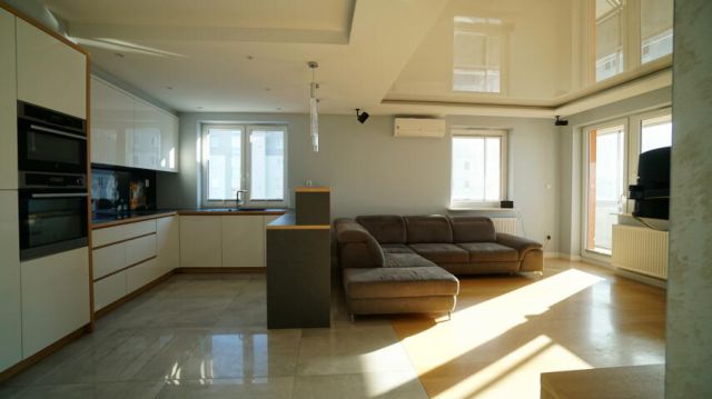 Mieszkanie 5-pokojowe Łomża, ul. Władysława Stanisława Reymonta. Zdjęcie 2