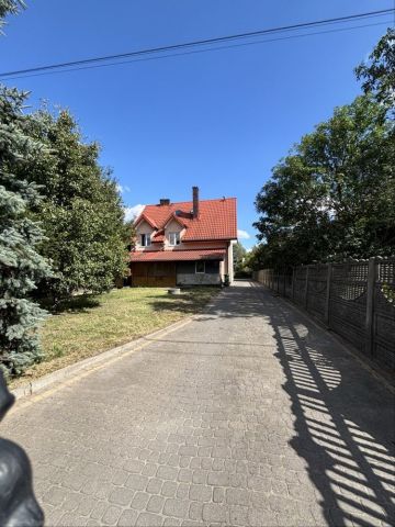 dom wolnostojący Dybów-Kolonia, ul. Majowa. Zdjęcie 1