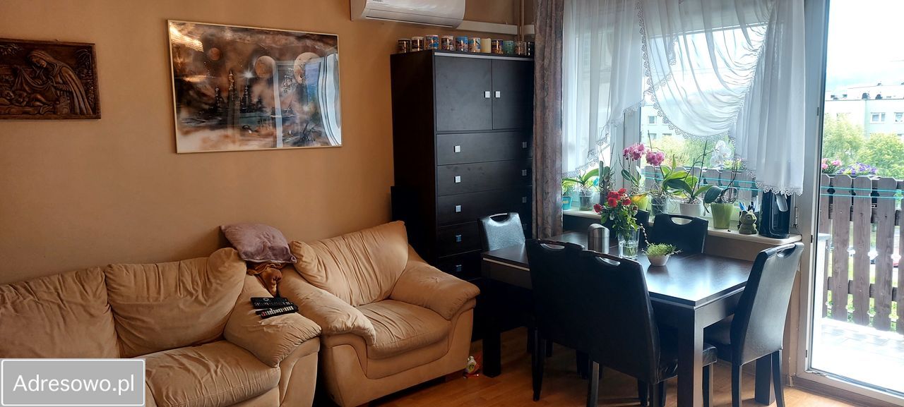 Mieszkanie 3-pokojowe Bielsko-Biała Osiedle Karpackie, ul. Roztoki. Zdjęcie 3