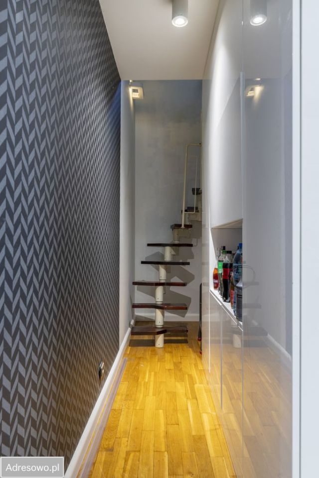 dom wolnostojący, 5 pokoi Sulejówek, ul. Trakt Brzeski. Zdjęcie 4