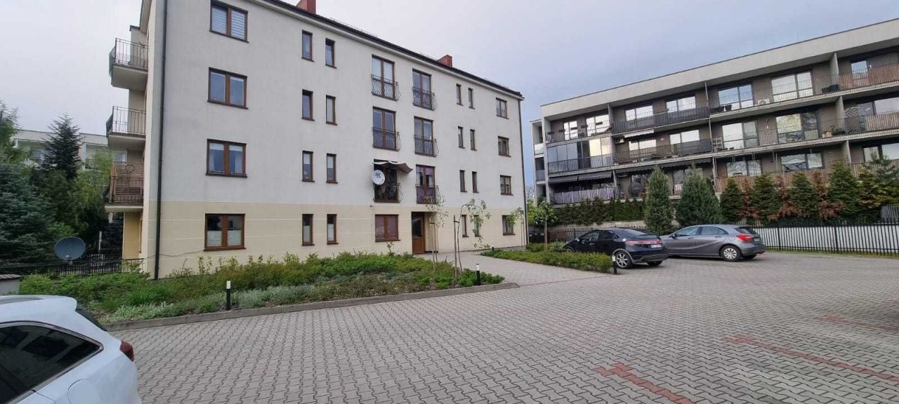 Mieszkanie 3-pokojowe Legionowo. Zdjęcie 4