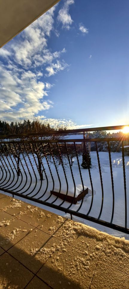 Mieszkanie 3-pokojowe Leśnice. Zdjęcie 3